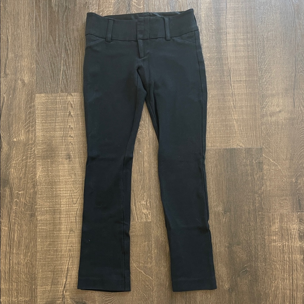 Alice + Olivia Trousers - Size 0